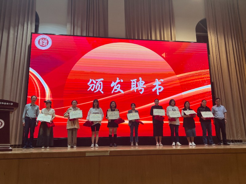 9d2f7dedb369999b2b25b9739bbf019.jpg
